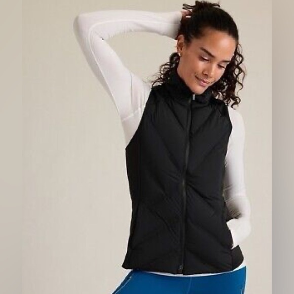 Athleta Inlet Goose Down Puffer Vest Black Medium Lightweight Zip - Picture 4 of 16